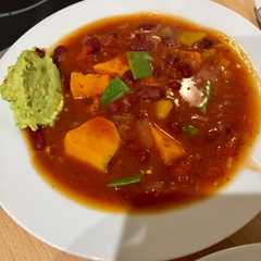 A picture of Chili vegano.