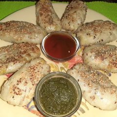 A picture of Stuffed vada vegetable Roll.