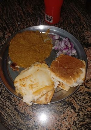 A picture of Pav bhaji.