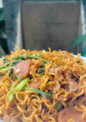 Foto resep Mie Goreng Baso Telur
