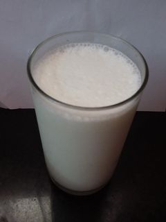 पियूष (Piyush Recipe In Marathi) रेसिपी चे मुख्य फोटो