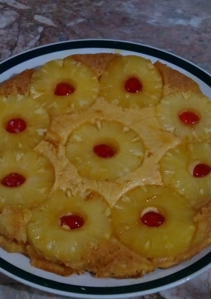 Una foto de Torta invertida de ananá sin tacc