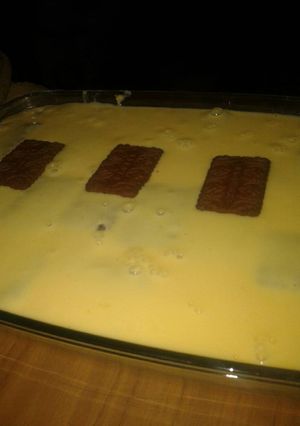 Una foto de Postre de vainilla con chocolinas