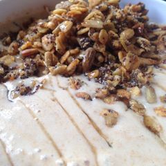 A picture of Cinnamon Apple Granola.