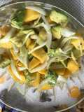 Ensalada de mango y aguacate