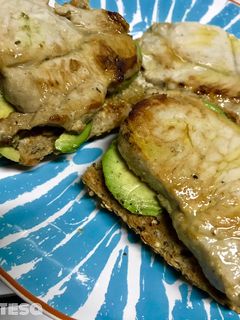 Una foto de Montaditos de lomo grueso