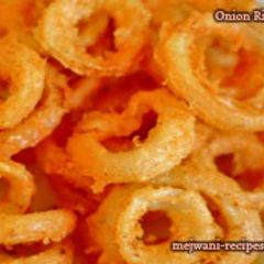 A picture of Crispy, Spicy, Hot Onion Rings.