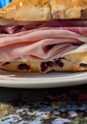 A picture of Cranberry delight.