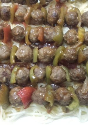 A picture of Meatballs spaghetti.
