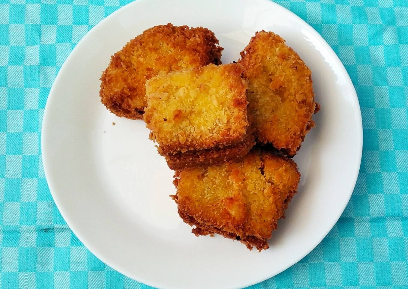 Roti tawar goreng tuna
