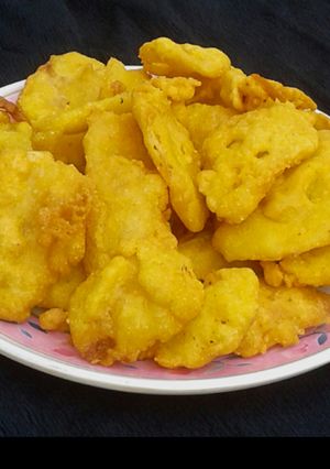 A picture of Potato fritters.