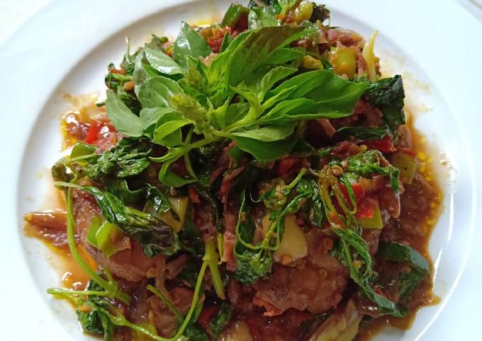 Resep Ayam rambut setan ala mbah jingkrak yang Enak