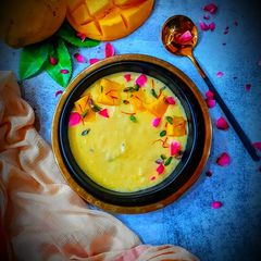 A picture of Mango rice kheer.