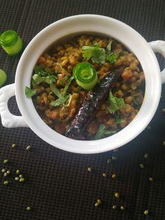 મગ મસાલા (Moong Masala Recipe In Gujarati) રેસીપી મુખ્ય ફોટો