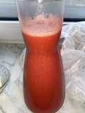 Zumo de fresa y naranja