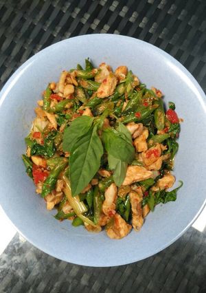 Foto resep Tumis ayam buncis kemangi