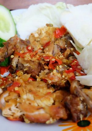 Foto resep Ayam penyet sambel bawang