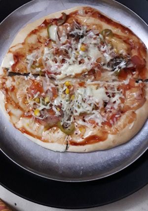 A picture of Veg Pizza.