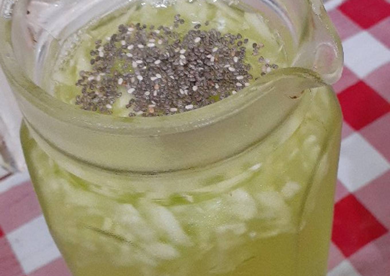 Es timun chia seed