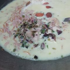 A picture of Sheer Khurma.