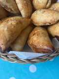 Pastissets de Masa amb Vi Blanc. Tradición y Placer!!