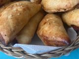 Pastissets de Masa amb Vi Blanc. Tradición y Placer!!
