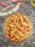 Kue Bawang Gunting