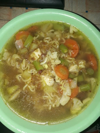 Langkah Gampang Membikin Resep Mie sayur kuah yang Enak Banget Anti Ribet, Sempurna