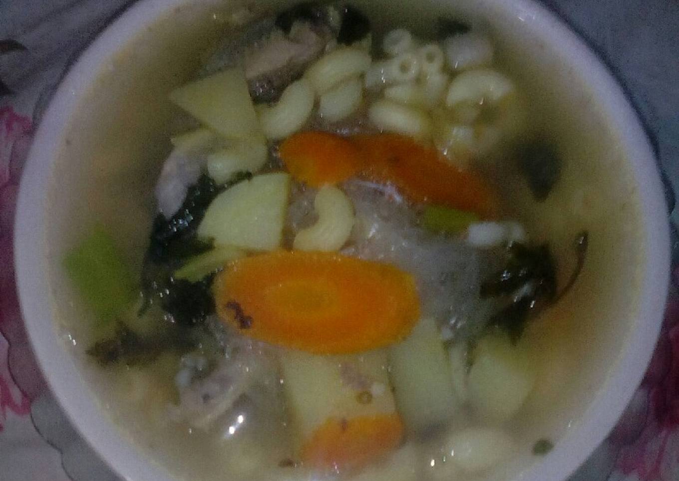 Sop Ayam Makaroni