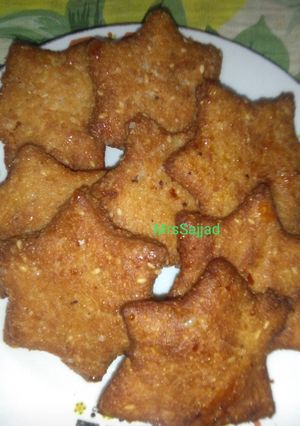 A picture of Meethi tikkya.