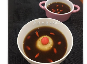 養生排毒黑木耳露 的食譜成品照片