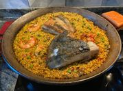 Una foto de rodaballo frito