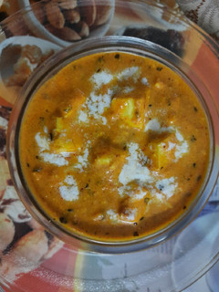 શાહી પનીર (Shahi Paneer Recipe In Gujarati) રેસીપી મુખ્ય ફોટો