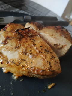 Una foto de 🐤 Pollo al horno con miel y mostaza