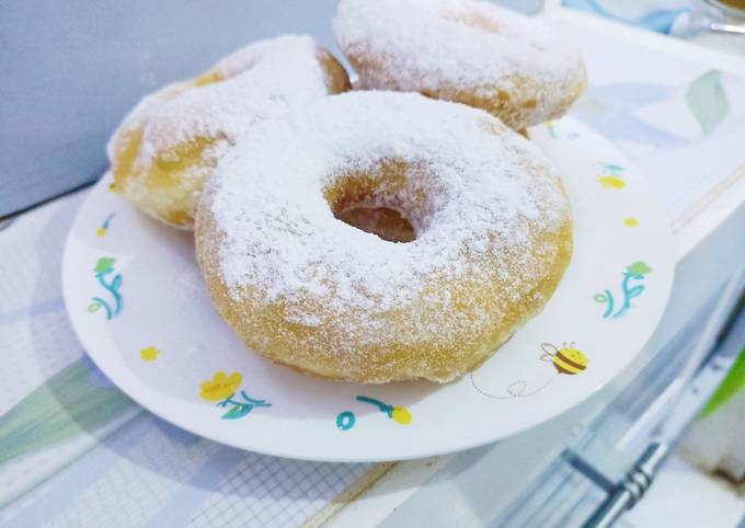 Resep Donat Super Lembut Mengembang Topping Gula Halus Oleh Asti