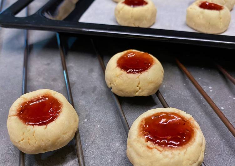 Recipe of Perfect Vegan Raspberry Butter Cookies