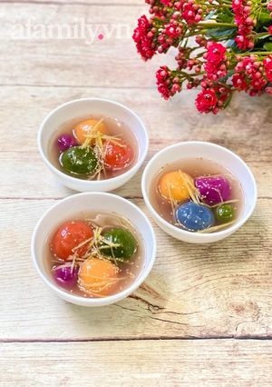 Hình của món Chè Trôi Nước Ngũ Sắc.