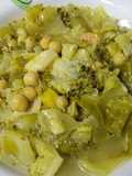 Potaje de garbanzos y coles