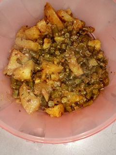 बींस की सब्जी (beans ki sabzi recipe in Hindi) रेसिपी मुख्य फोटो