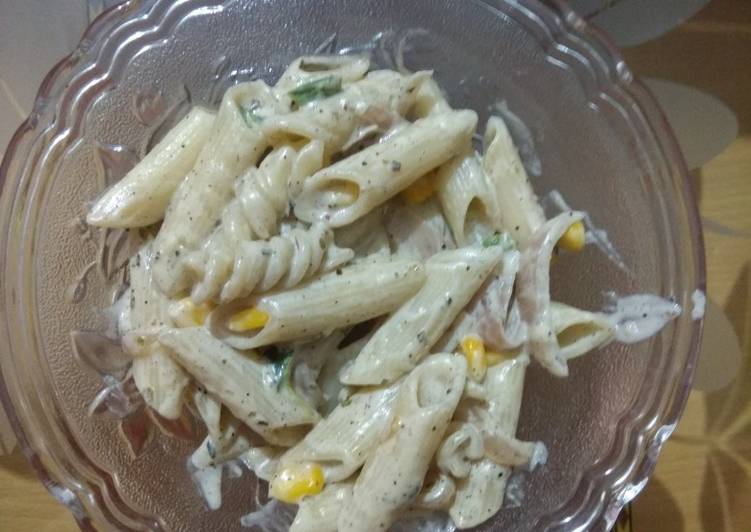 White Sauce Pasta