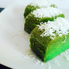 A picture of Brownies Pandan.