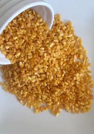 A picture of Moong dal namkeen.