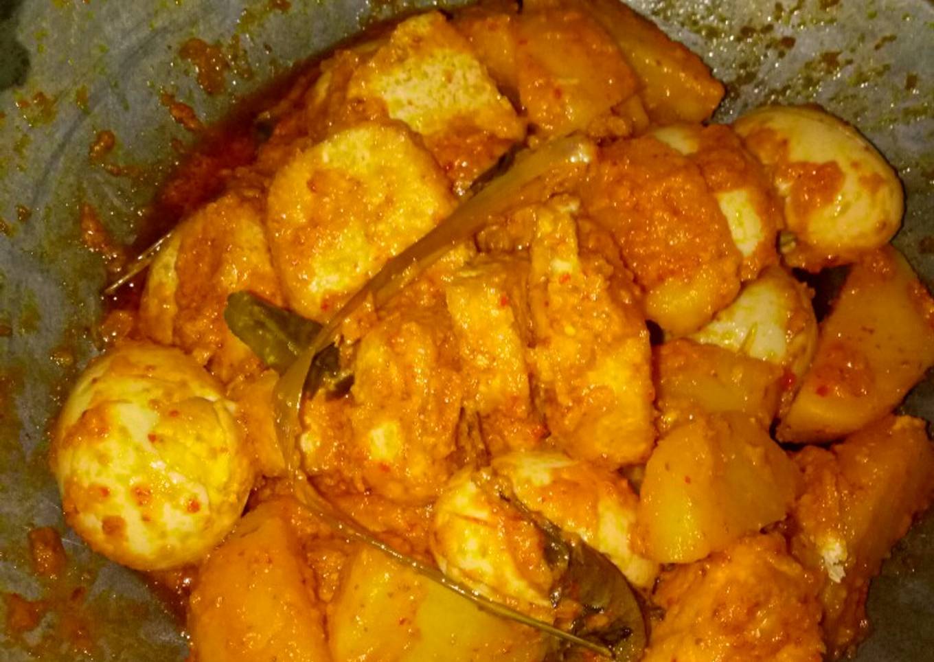 Resep 13. Rendang Telur Tahu Kentang, Lezat