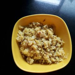 A picture of Khichdi.