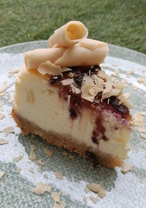 Foto principal de Tarta de queso con base de neulas y con mermelada de Brevas