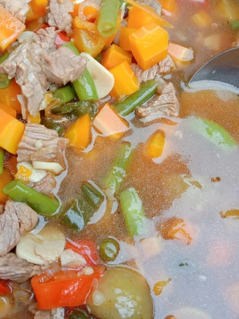 Cara Gampang Menyiapkan Resep Asem Asem Daging Anti Ribet, Menggugah Selera