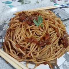 A picture of Oodles of noodles.