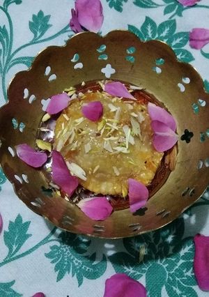 A picture of Mawa Kachori.