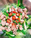 Bao tử cá xào cải thìa