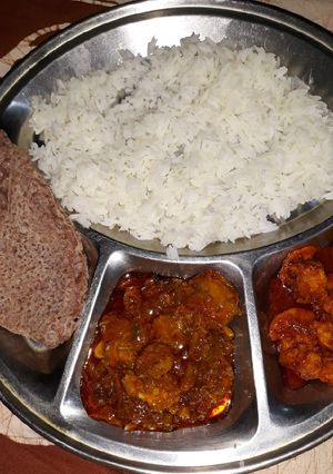 A picture of Prawns masala.